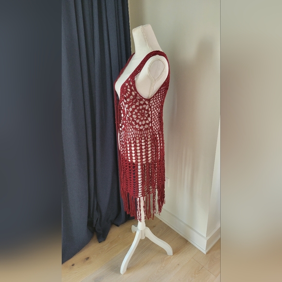 Crochet Fringe Vest - Picture 3 of 6